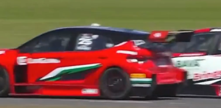 TC2000: la maniobra de Ponce León sobre Ciarrocchi para llevarse el triunfo en Junín