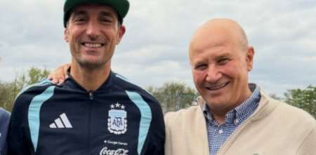 Lionel Scaloni y su cariño por Juan Antonio De Benedictis: "Lo disfruté mucho, él no tenía miedo arriba del auto"