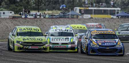 Canapino saca provecho en el historial del TN APAT en el autódromo de Mendoza