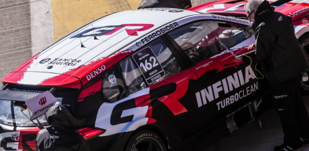 Stang pegó primero y dominó el ensayo inicial del TC2000 en Toay