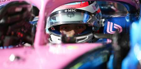 La bronca de Colapinto tras el sobrepaso de Russell en el GP de Singapur: "Tan lento"