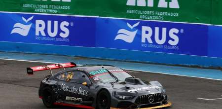Otto Fritzler aceleró el Mercedes y obtuvo la victoria en la última serie del TC en Rosario