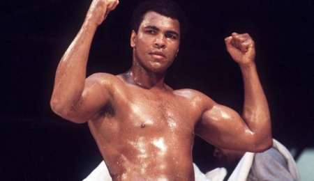 Hamilton despidió a Alí