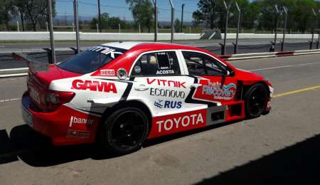 Juan Cruz Acosta debuta en TC2000