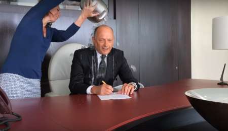 Baldazo de agua fría 