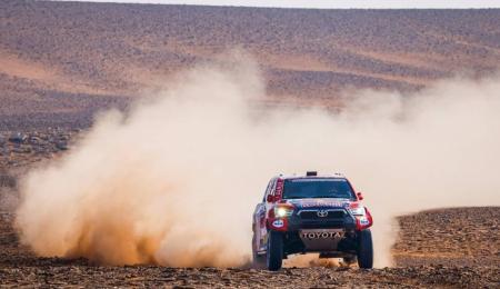 Al- Attiyah ganó la etapa y Peterhansel mantuvo el liderazgo en la general