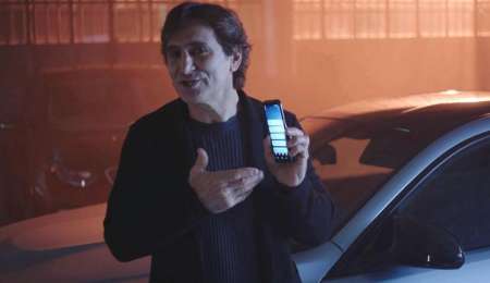 "Cubrí tu celular", la campaña de Alex Zanardi
