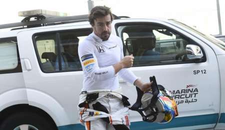 Alonso se golpeó en los test de Abu Dabi