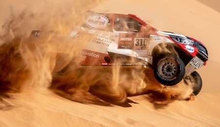 Toyota reacciona: Alonso se luce en el Dakar y Al Attiyah aprieta