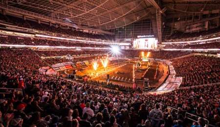 Minneapolis recibe al AMA Supercross este sábado