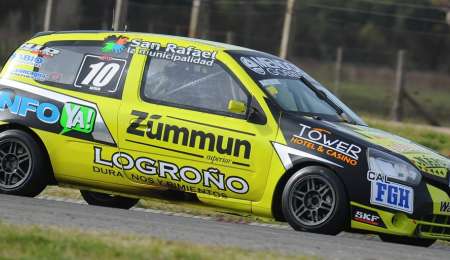 Matías Antolín con la pole provisional en clase 3