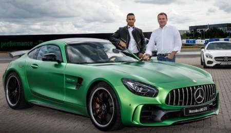 Aston Martin contrató al director de Mercedes-AMG