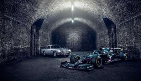 Aston Martin se viste de James Bond en Monza
