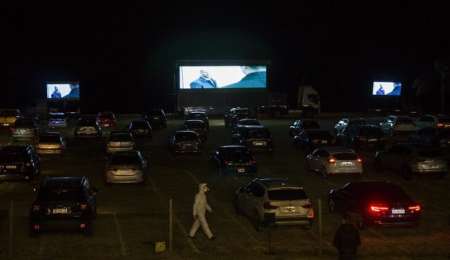 Autocine: La forma de ver películas en época de pandemia