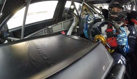 Desde adentro: El festejo de Azar tras la victoria en el Gálvez