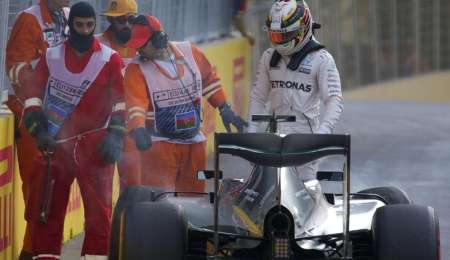 Hamilton sin confianza