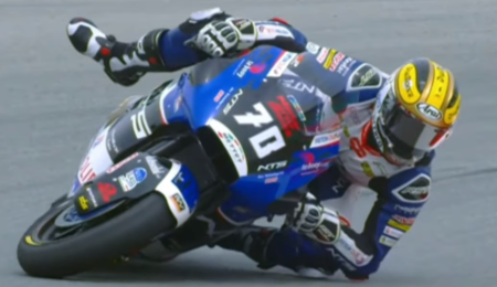 Increíble salvada de Baltus en Moto2