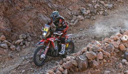 Benavides: “Seguiré adelante en el Dakar con la frente en alto”