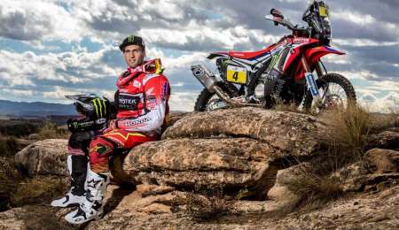 BENAVIDES, OFICIAL DE HONDA PARA EL DAKAR
