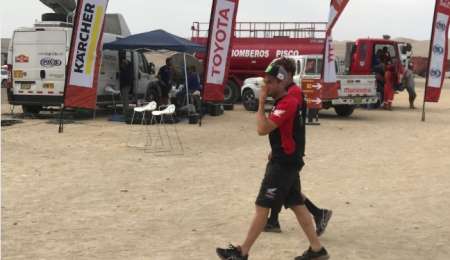Benavídes fue penalizado y se despide de la pelea en el Dakar