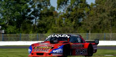 Benvenuti, poleman para la séptima fecha en La Plata