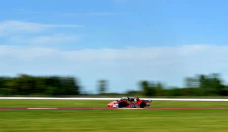 Doble pole para Benvenuti en el Mouras