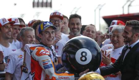 Márquez metió la bola 8