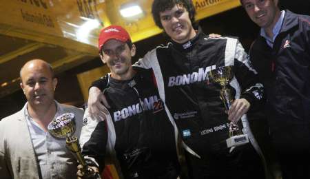 Luciano Bonomi comienza ganando en España