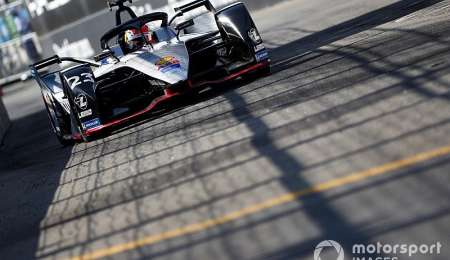 Tres pilotos definirán el título de la Fórmula E