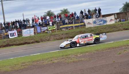 Pezzucchi y Costanzo ganaron las series del TC Pista