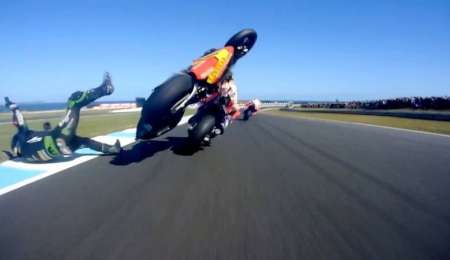 Terrible caída de Zarco a más de 300 km/h