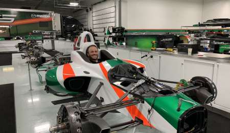 Canapino se subió a un auto de Indy: "Soñar no cuesta nada"