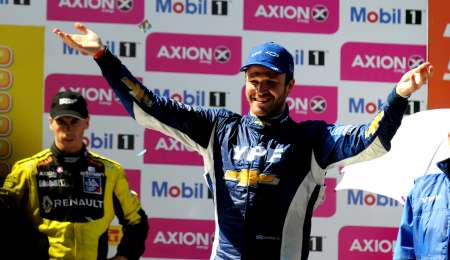 Un poquito más lejos