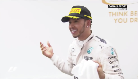 Un gesto muy polémico de Hamilton