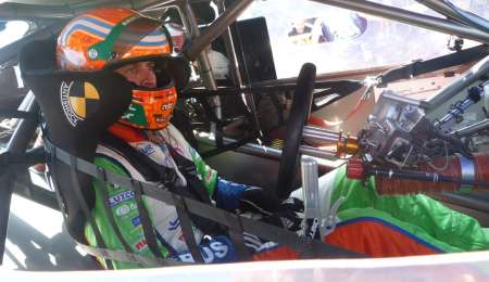 Los dos candidatos que tienen apuntado a Rossi