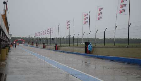 Clasificaciones bajo el agua para el Turismo Pista