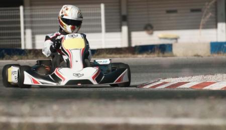 Charles Leclerc promueve carreras urbanas de karting eléctrico