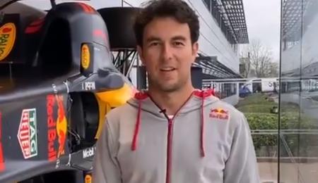 Checo Pérez tuvo su primer día de trabajo en Red Bull