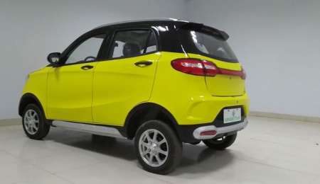 China suma autos bajo costo, eléctricos y solares