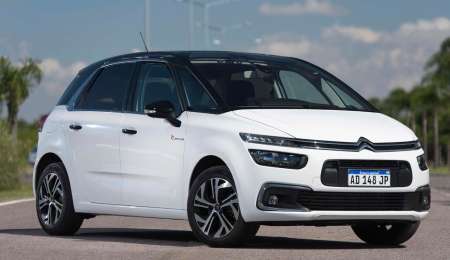 Citroën presentó la nueva C4 SpaceTourer Rip Curl