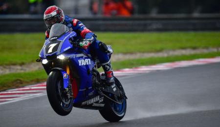 Insólito, un piloto corrió 8 horas seguidas para ganar una carrera de Resistencia