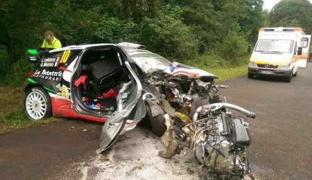 Terrible accidente en WRC