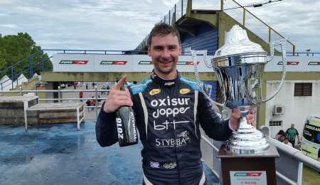 Crusitta está a dos puntos de ser el Campeón de TopRace Series