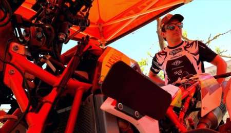 La postura de Aso ante el primer gran conflicto del Dakar