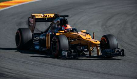 Kubica volvió a manejar un F1