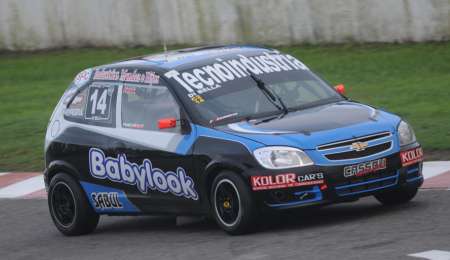 Di Bella piensa en San Jorge