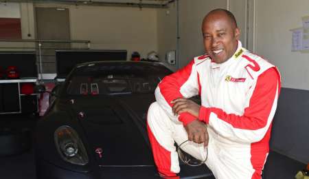 Don Hamilton siembra discordia