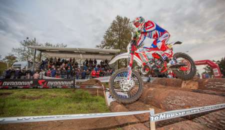 EnduroGP: Salvini se lleva el Super Test en Santiago de Compostela