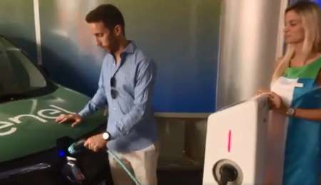 Guerrieri participó en un hito eléctrico