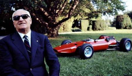 Quisieron robar el cuerpo de Enzo Ferrari